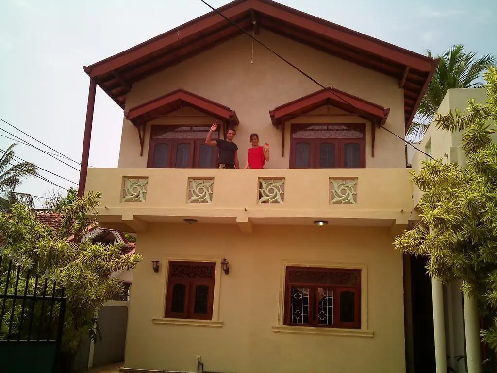 Hotel Yoho Mango House Negombo Affittacamere