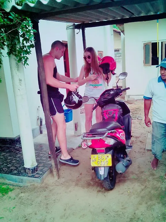 Hotel Yoho Mango House Negombo Affittacamere