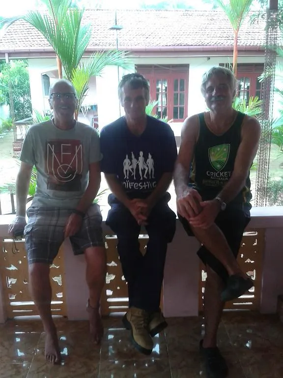 Hotel Yoho Mango House Negombo 3*,