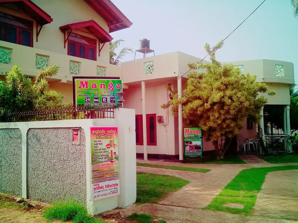 Penzion Hotel Yoho Mango House Negombo